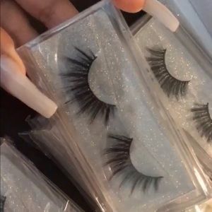 lashes style: girly ✨
